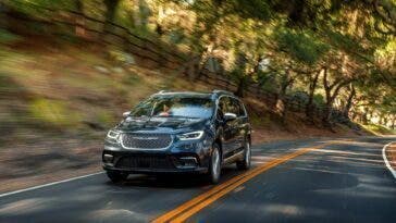 Chrysler Pacifica 2021