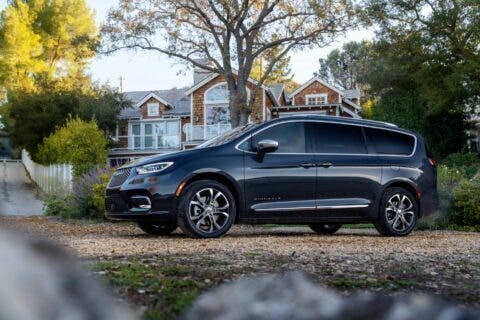 Chrysler Pacifica 2021