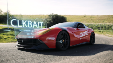 Ferrari F12berlinetta drift