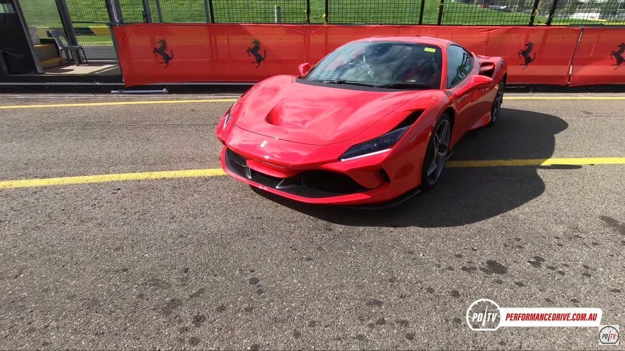 Ferrari F8 Tributo PDriveTV