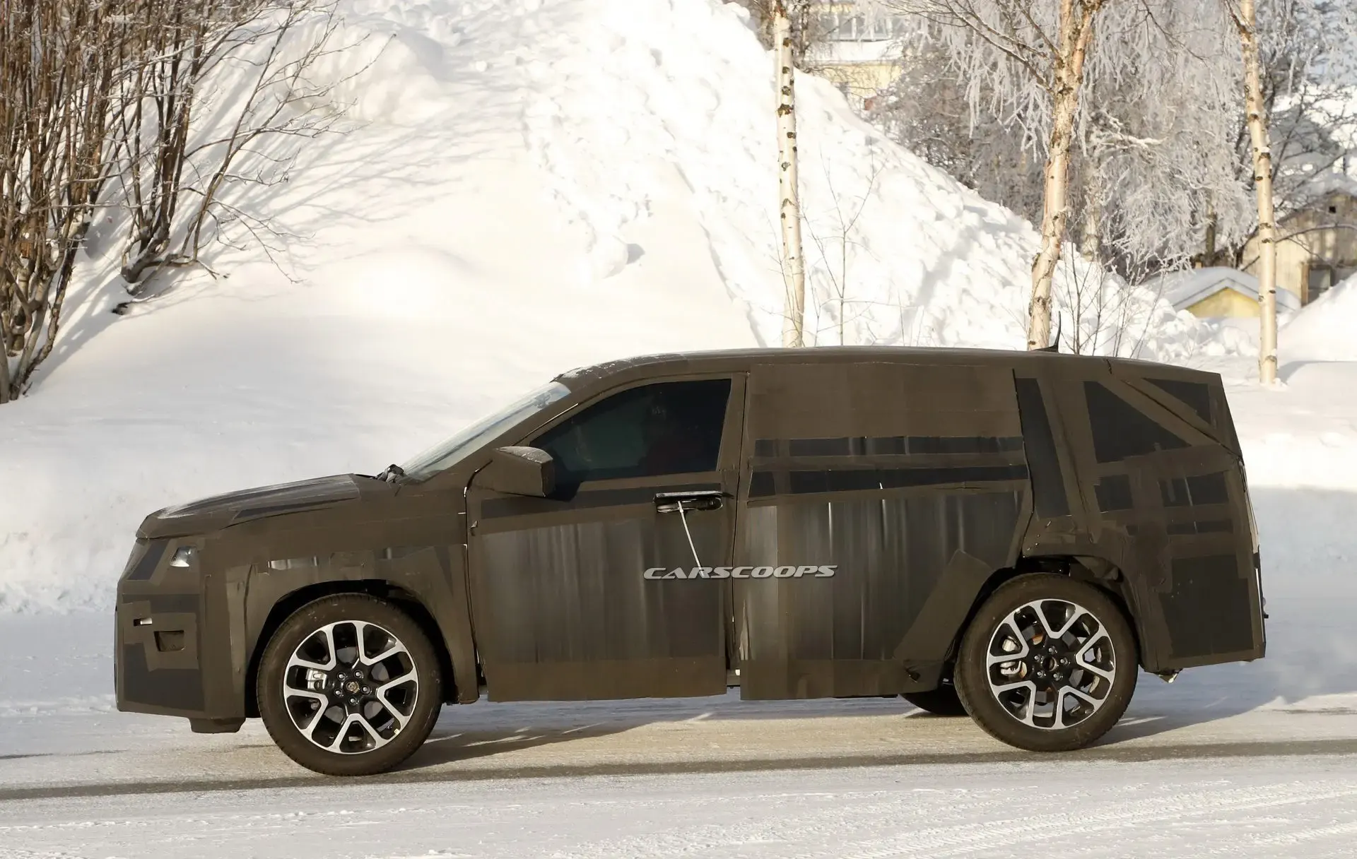 Fiat SUV foto spia