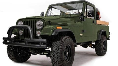 Jeep CJ-8 Scrambler restomod Ball and Buck