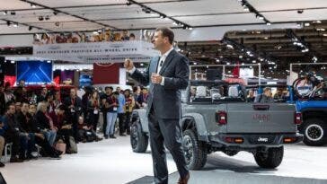 Jeep Gladiator Mojave Canadian International Auto Show 2020