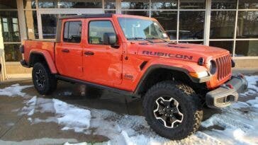 Jeep Gladiator spot Super Bowl