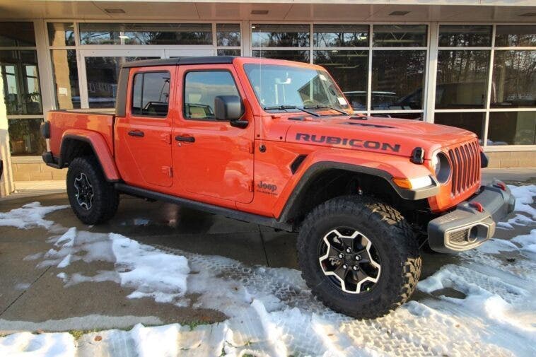 Jeep Gladiator spot Super Bowl