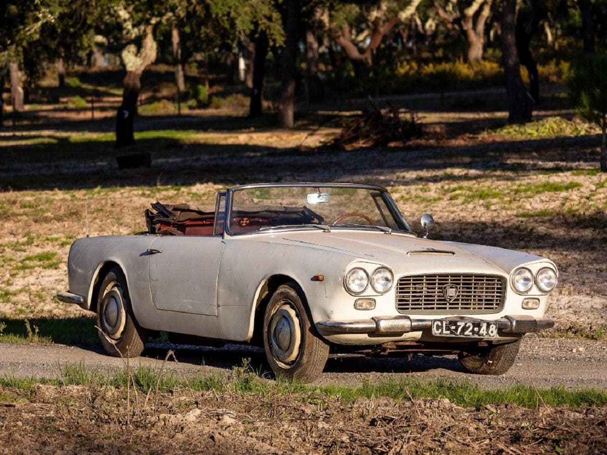 Lancia Flaminia 3C GT 2.8: atteso all'asta un esemplare convertibile