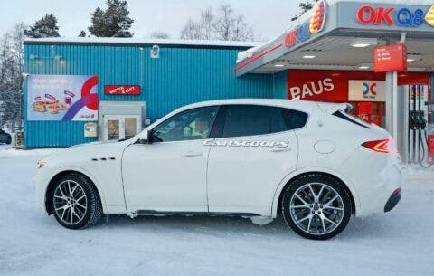 Maserati Levante Trofeo 2021 foto spia