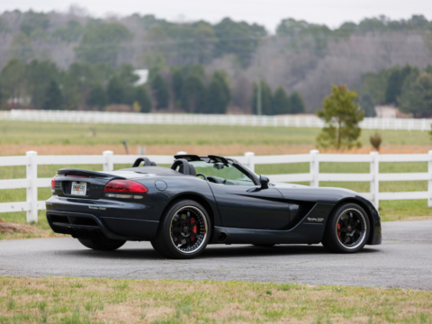 Venom 1000 Twin Turbo Dodge Viper asta