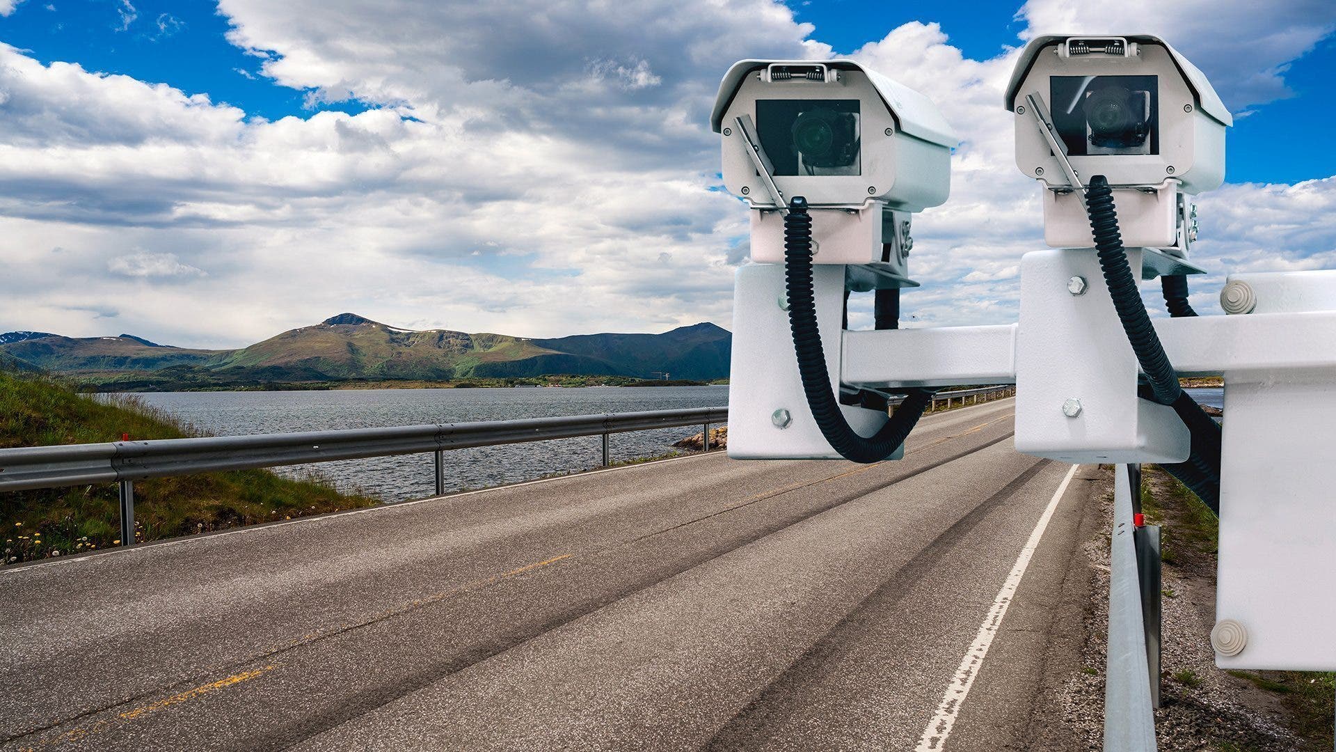 Autovelox: dopo 10 anni la legge entra in vigore - ClubAlfa.it