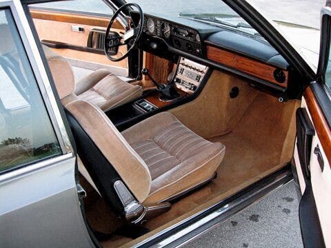 Fiat 130 Coupé - 5