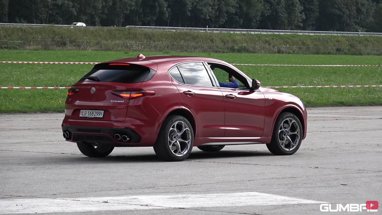 Alfa Romeo Stelvio Quadrifoglio Gumbal