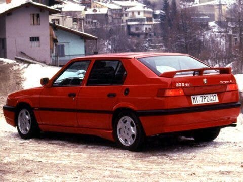 Alfa Romeo 33 Quadrifoglio Verde _ 4