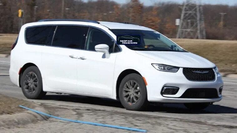 Chrysler Pacifica 2021 foto live