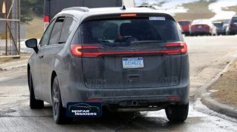 Chrysler Pacifica 2021 foto live
