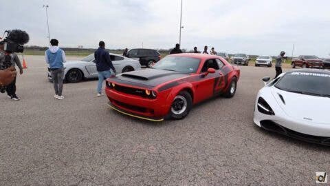 Dodge Challenger SRT Demon vs McLaren 720S DragTimes