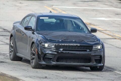 Dodge Charger SRT Hellcat Redeye Widebody foto spia