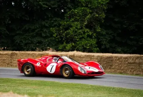 Ferrari 330 P4