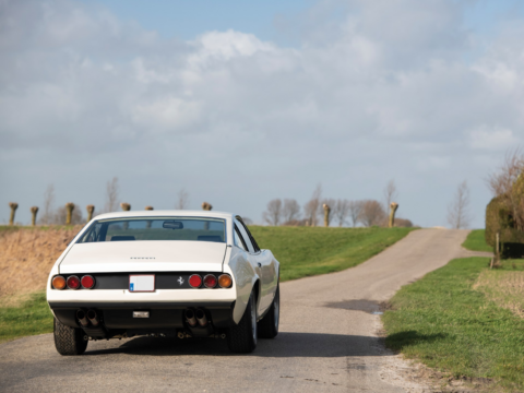 Ferrari 365 GTC4 1971 asta