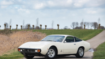 Ferrari 365 GTC4 1971 asta