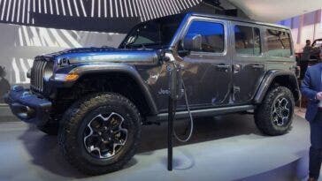 jeep plug-in