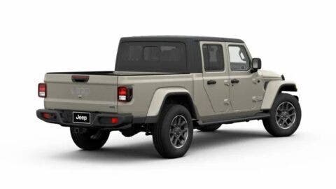 Jeep Gladiator Overland Truck of the Year pack