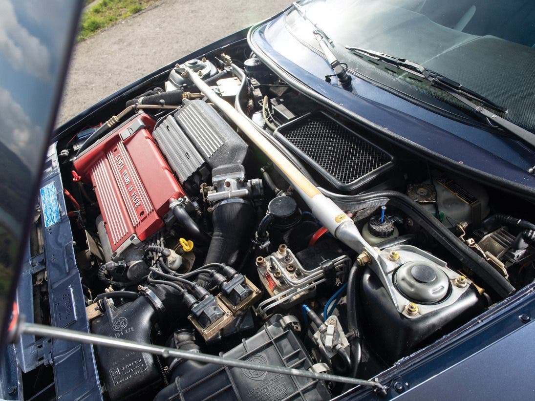 Lancia Hyena Madras Blue asta