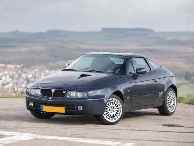 Lancia Hyena Madras Blue asta