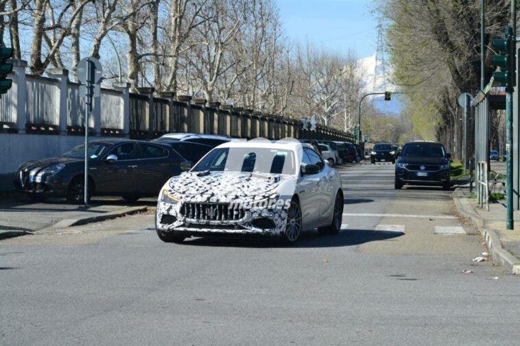 Maserati Ghibli 2021 foto spia