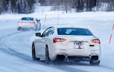 Maserati Ghibli 2021 test invernali foto spia