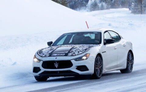 Maserati Ghibli 2021 test invernali foto spia