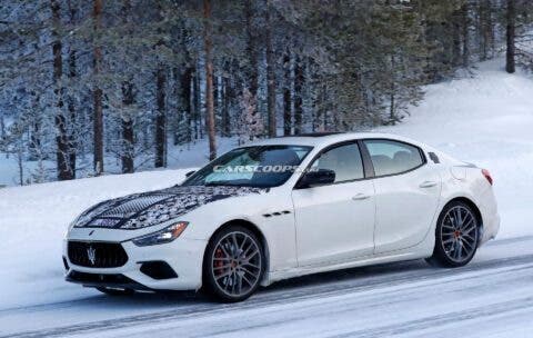 Maserati Ghibli 2021 test invernali foto spia