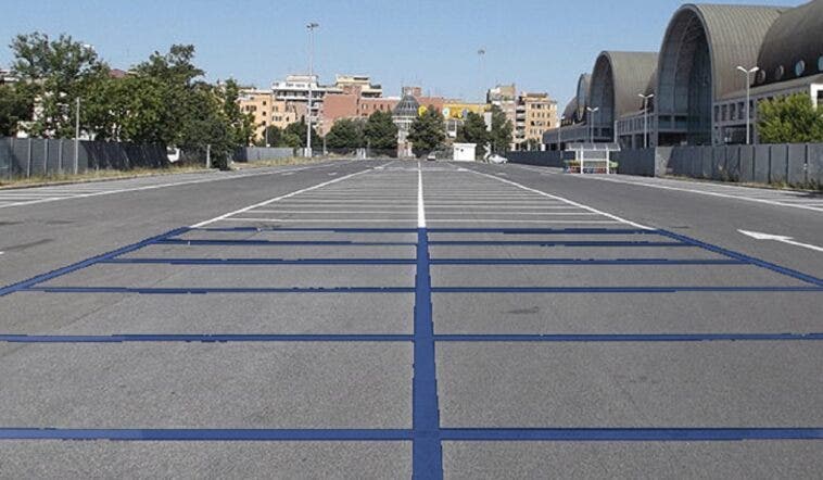 Roma parcheggi strisce blu gratis