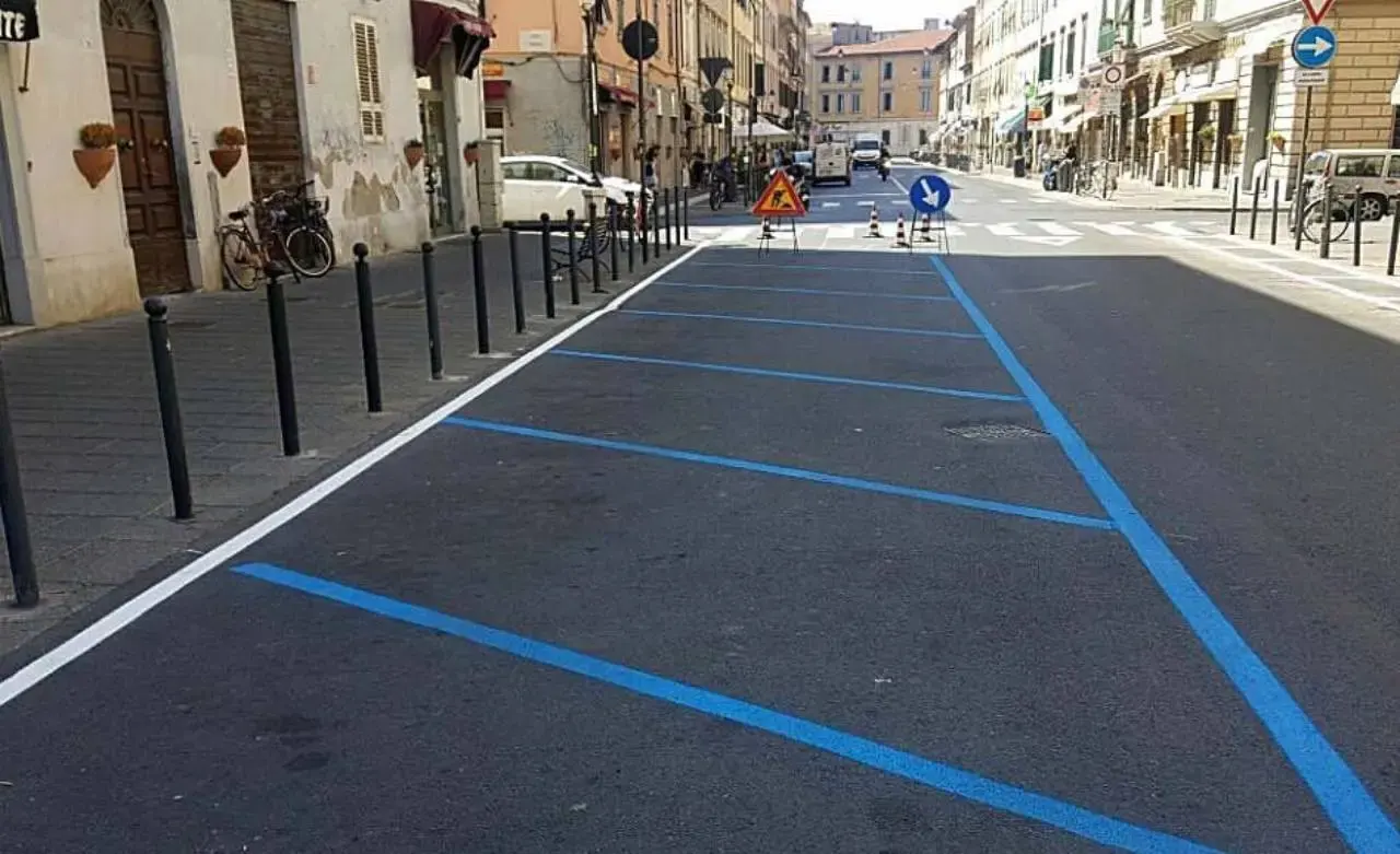 Roma parcheggi strisce blu gratis