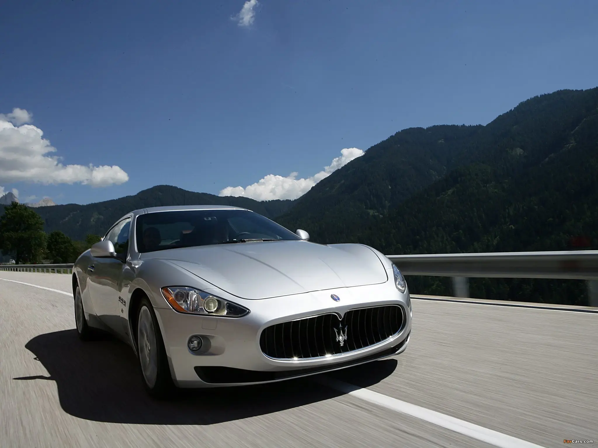 Maserati GranTurismo - 1