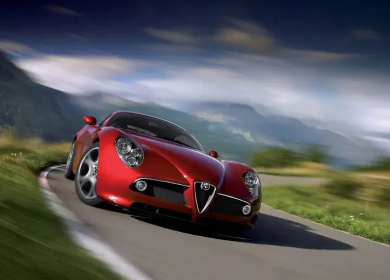 Alfa Romeo 8C Competizione - 1