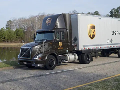 Camion guida autonoma UPS