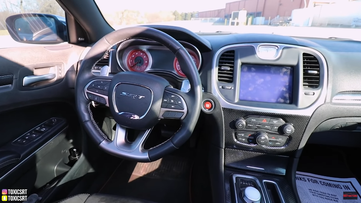 Chrysler 300 Hellcat