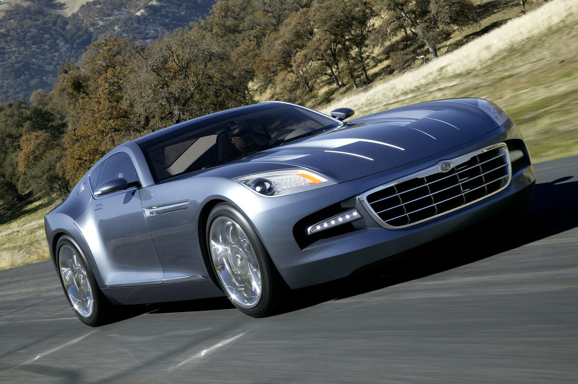 Chrysler Firepower: l'elegante concept basato sulla Dodge ...