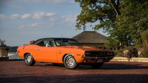 Dodge Challenger R/T 1970 426 Hemi