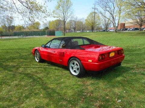 Ferrari Mondial T Cabrio 1989 asta