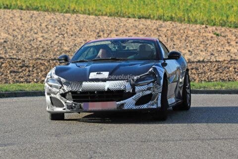 Ferrari Portofino 2021 foto spia