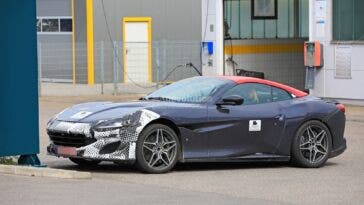 Ferrari Portofino 2021 foto spia