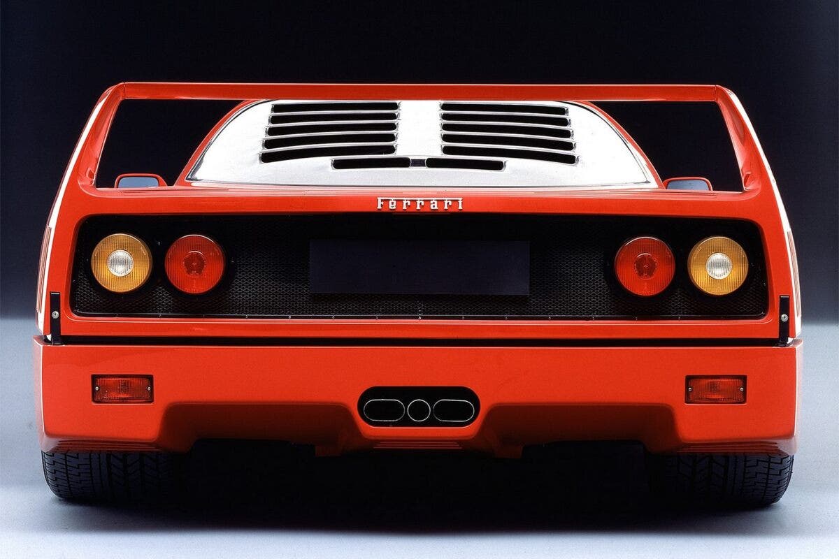 Ferrari F40 - 2