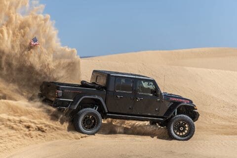 Hennessey Maximus Jeep Gladiator deserto