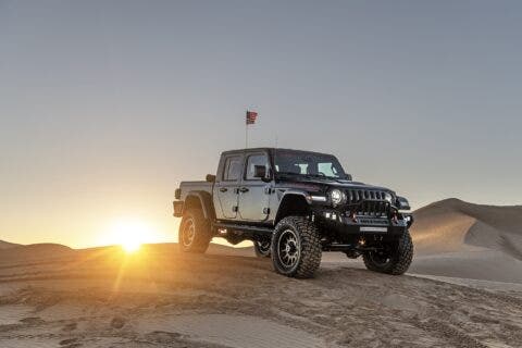 Hennessey Maximus Jeep Gladiator deserto