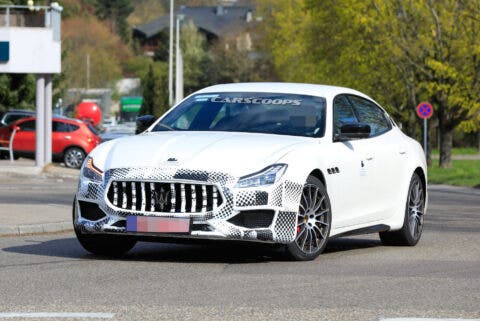 Maserati Quattroporte 2021 foto spia