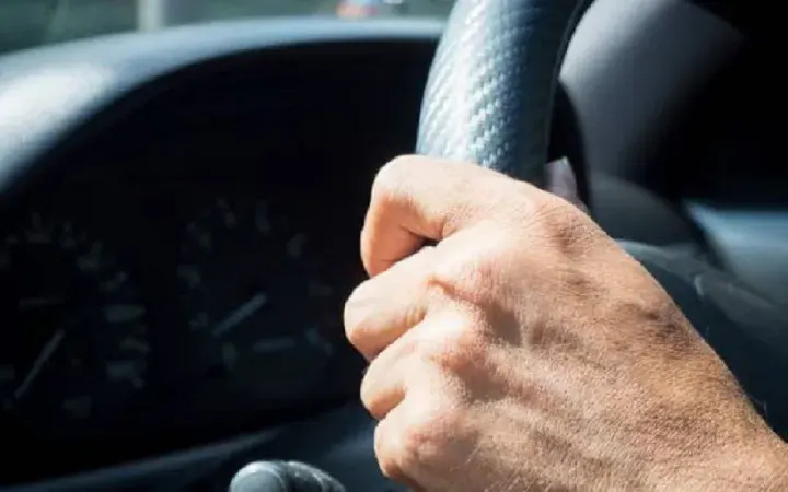 Uomini al volante