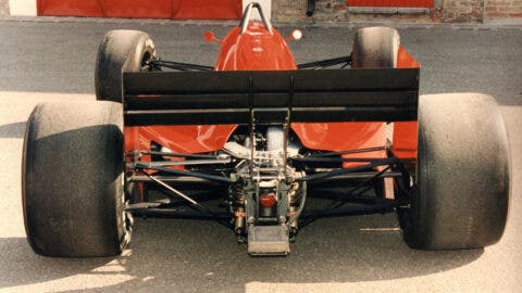 Ferrari 637 - 8