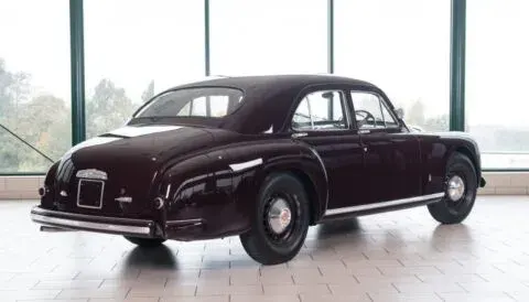 Alfa Romeo 6C 2500 Sport Berlina - 4