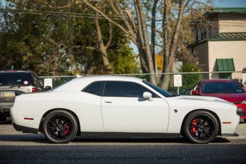 Dodge Challenger SRT Hellcat 2016 asta